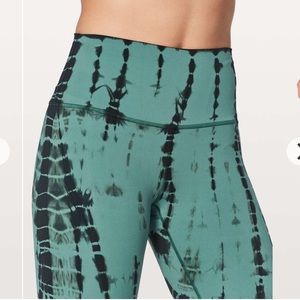lululemon Wunder Under Shibori